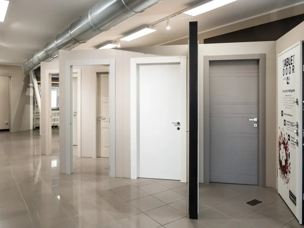 Giussani-Barlassina-Showroom-panoramica